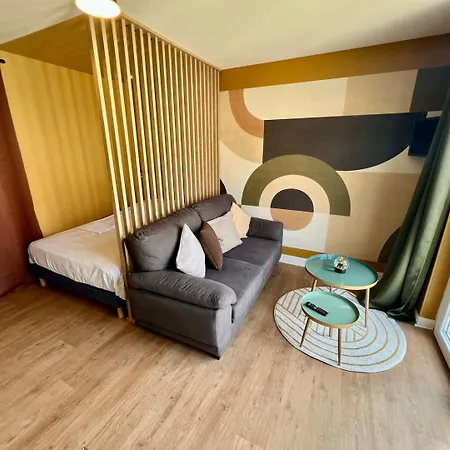 Appartement Au Calme Sur Cour *