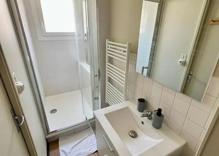 Διαμέρισμα Au Calme Sur Cour Πουατιέ